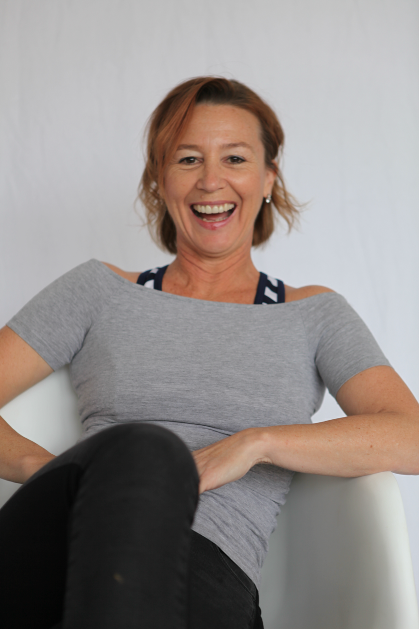 AJ4-alix-jordan-singer-actor-artist